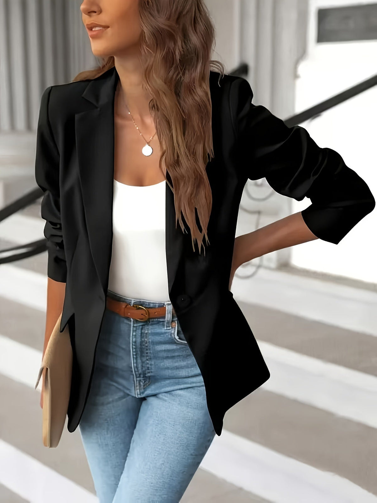 Ingrid | Blazer mit Reverskragen und Raffärmeln