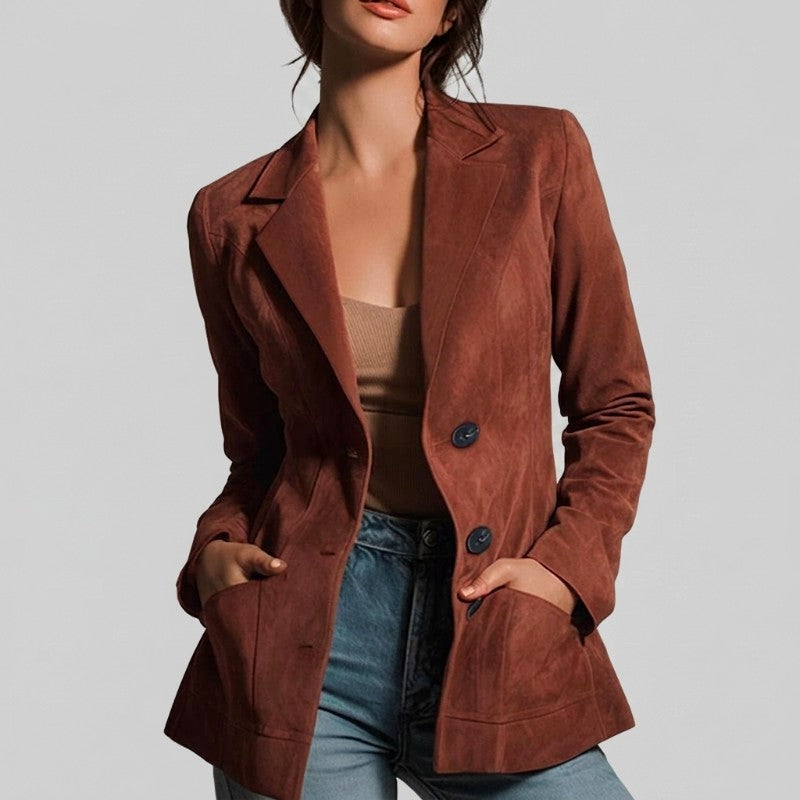 Valeska | Brauner taillierter Blazer mit aufgesetzten Taschen