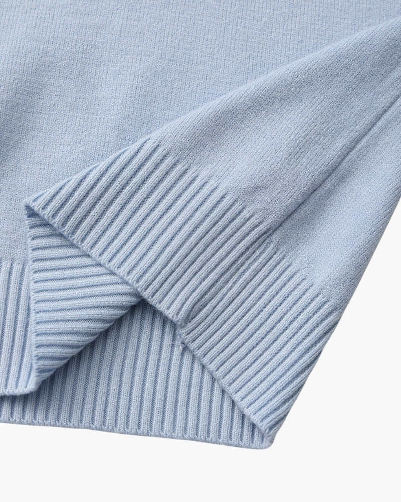 Men's Fine Ribbed Mock Neck Sweater with Clean Silhouette
