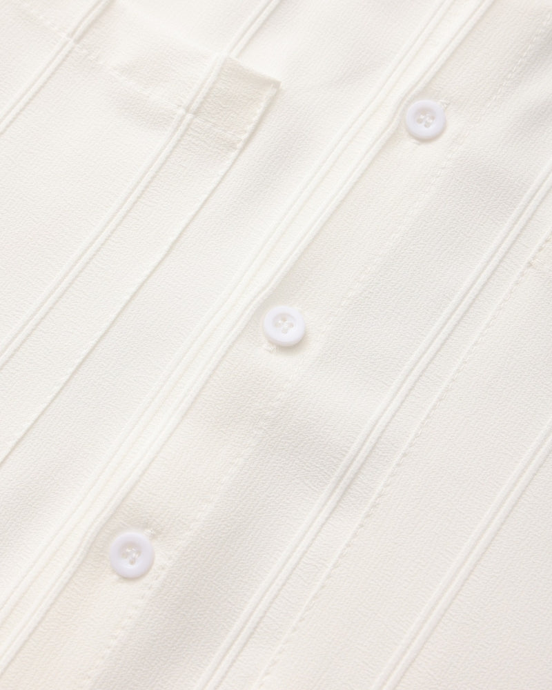 Men's Ribbed Long Sleeve Shirt with Spread Collar and Chest Pockets