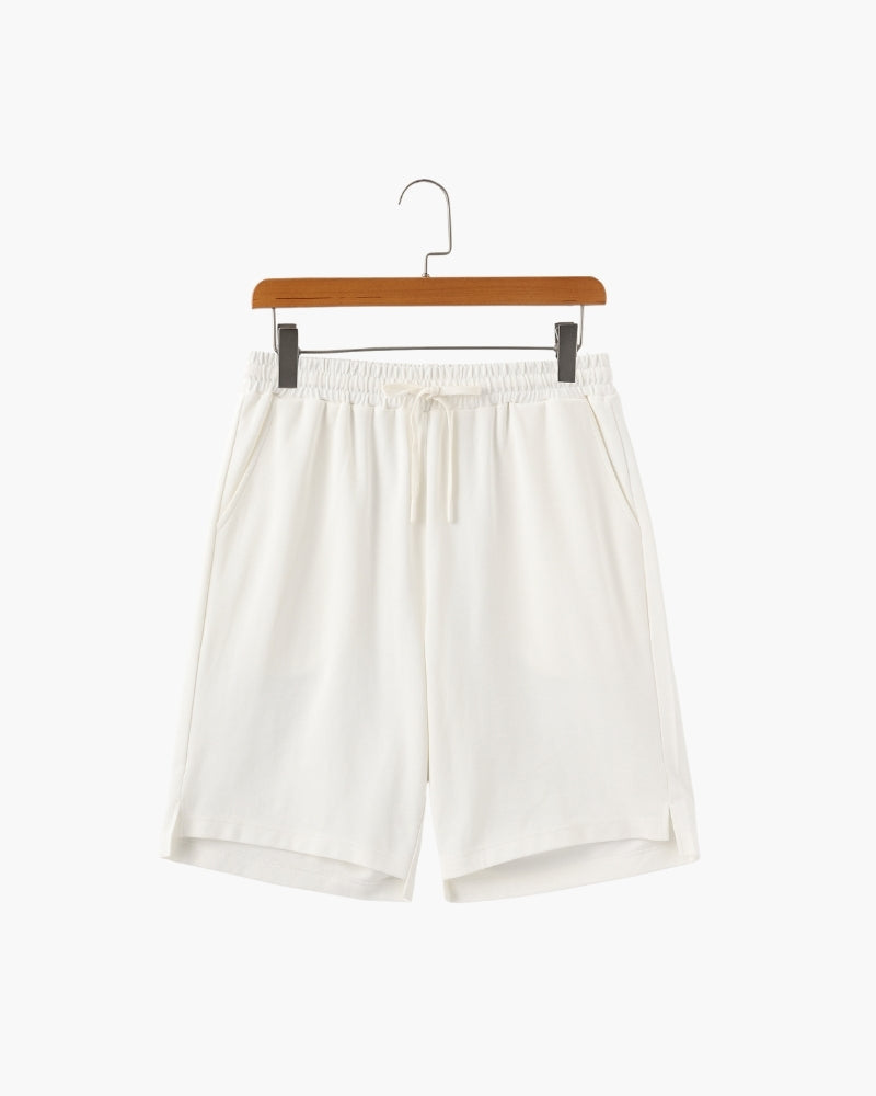 Men's Tailored Court Shorts with Above-Knee Fit and Side Pockets - White