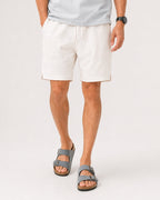 Men's Tailored Court Shorts with Above-Knee Fit and Side Pockets