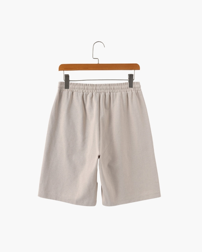 Men's Tailored Court Shorts with Above-Knee Fit and Side Pockets
