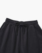 Men's Tailored Court Shorts with Above-Knee Fit and Side Pockets