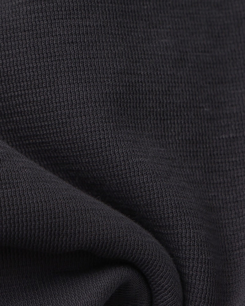 Men's Tailored Court Shorts with Above-Knee Fit and Side Pockets