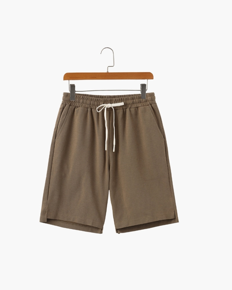 Men's Tailored Court Shorts with Above-Knee Fit and Side Pockets - Green
