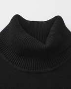 Men's Tailored Turtleneck Sweater in Viscose Blend