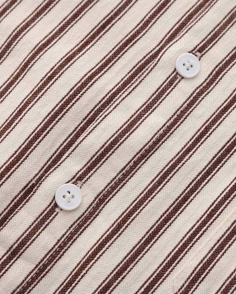Men's Vertical Stripe Long Sleeve Shirt with Structured Collar