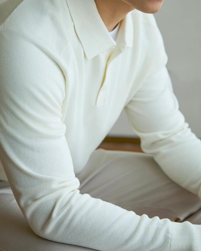 Men's Wool Knit Polo with Open Collar and Tailored Cut