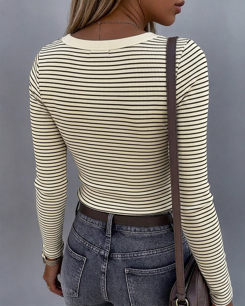 Striped U-Neck Rib-Knit Layering Top with Slim Fit - Apricot