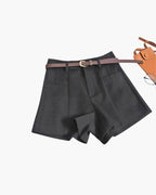 Women's High-Waist Wide-Leg Tailored Shorts with Belt - Black
