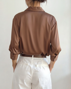 Women's Slightly Oversized Shirt with Classic Collar